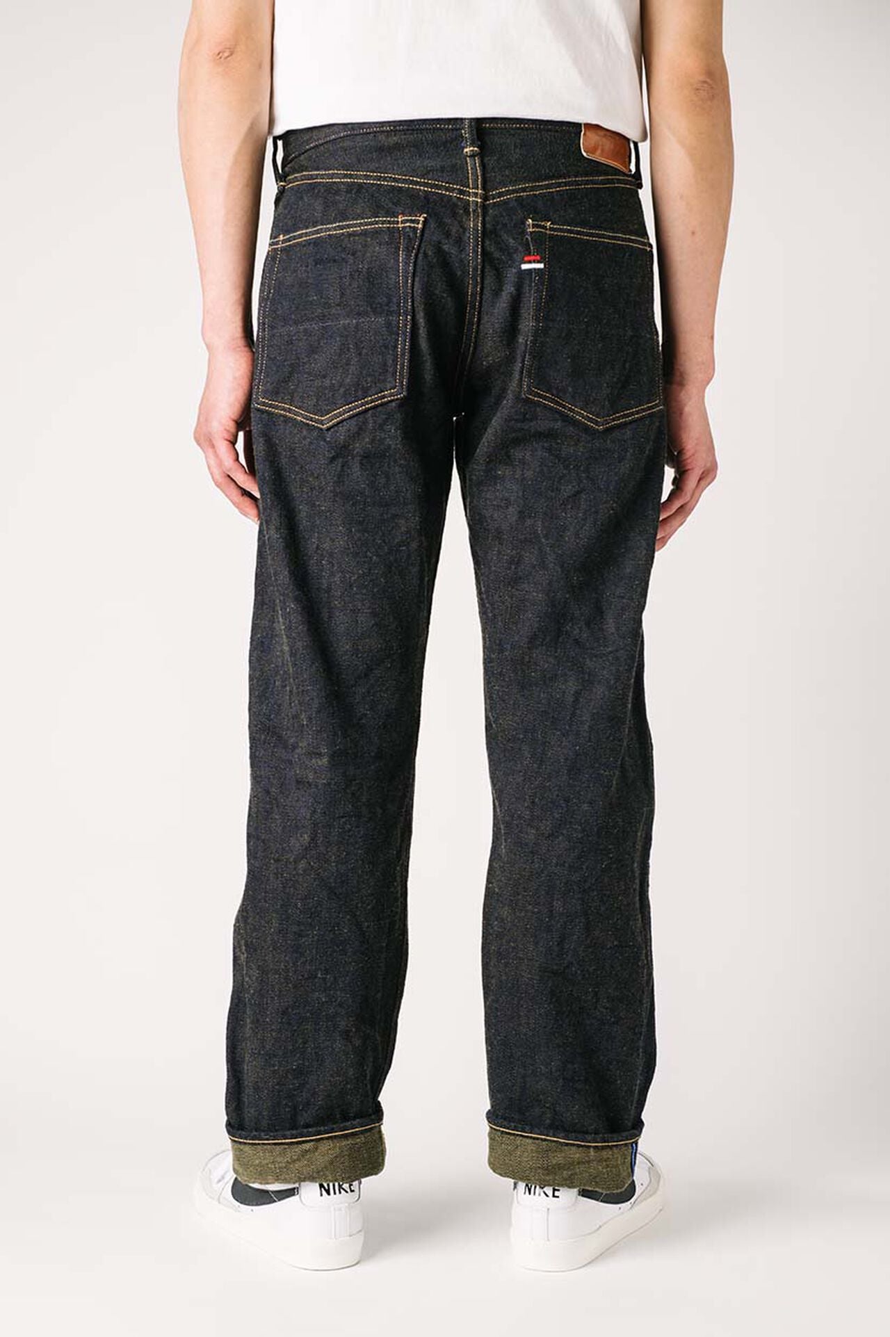 Selvedge Standard Jeans
